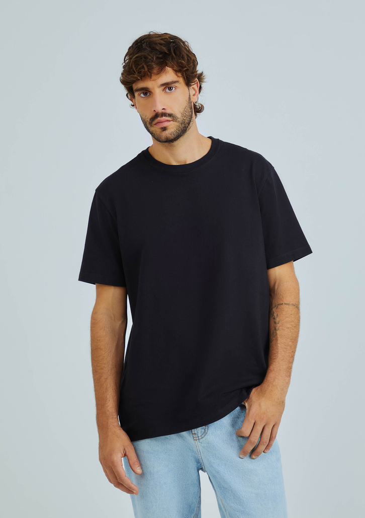 Camiseta Preta Hering Básica Comfort Super Cotton