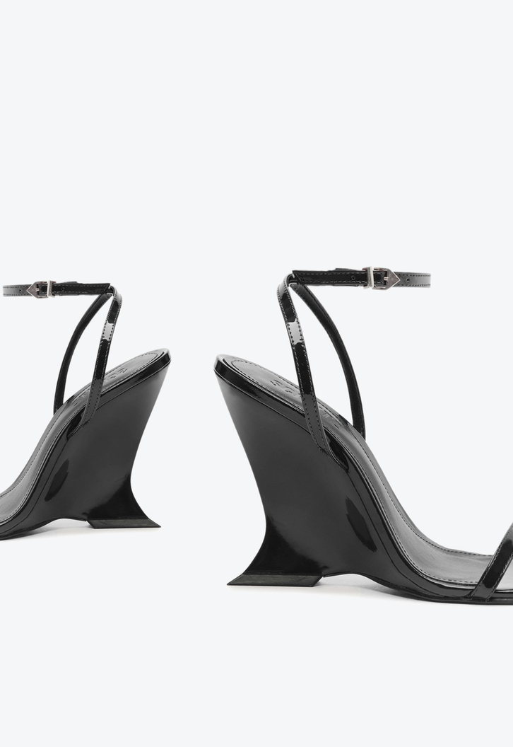 Sandália Salto Alto Vinil Preto