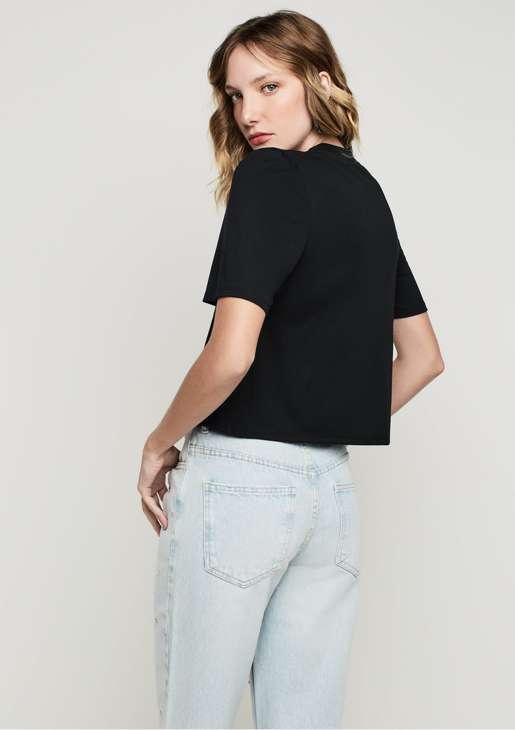Blusa Preta Dzarm Decote Redondo Em Viscose