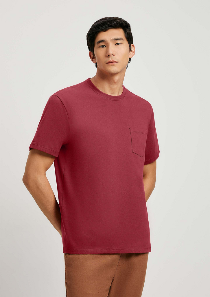 Camiseta Vermelha Médio Hering Básica Comfort Super Cotton Com Bolso