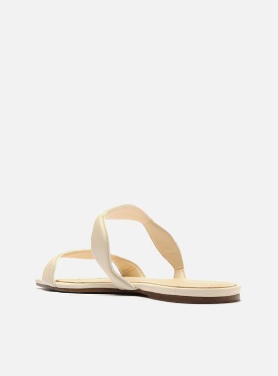 SANDÁLIA RASTEIRA OFF-WHITE AREZZO TIRAS