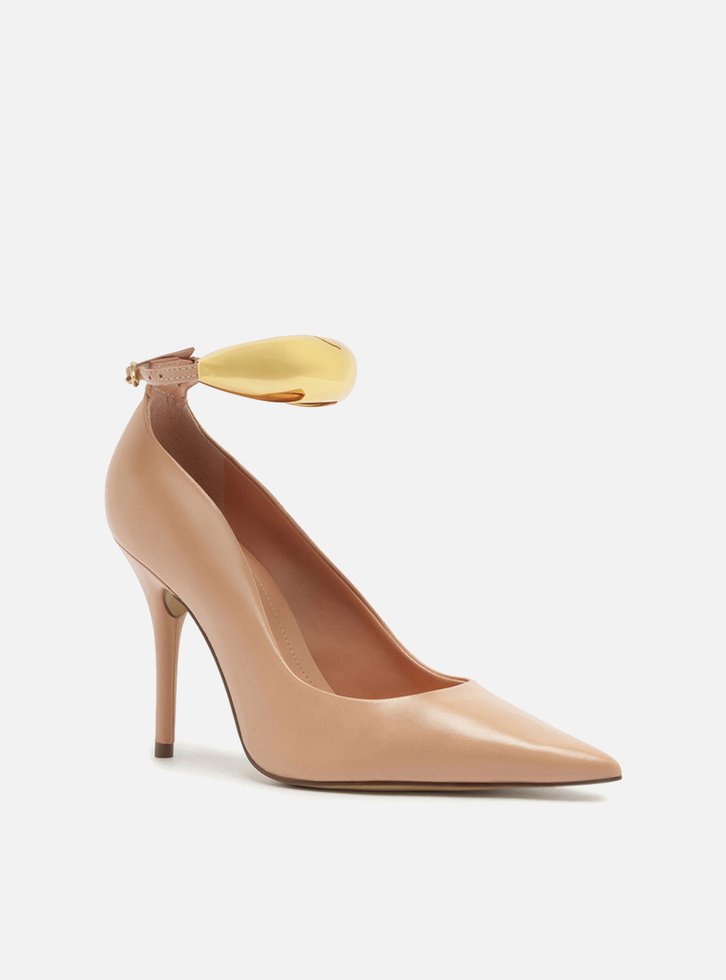 Scarpin Nude Couro Salto Fino Tira Silvia Braz