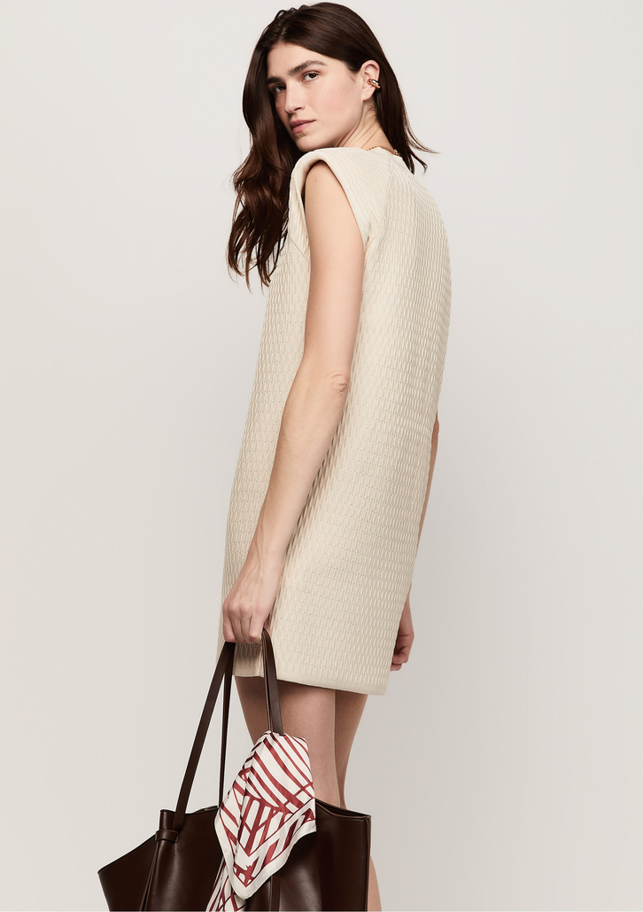 Vestido Off-White Dzarm Tricô Texturizado Decote Redondo