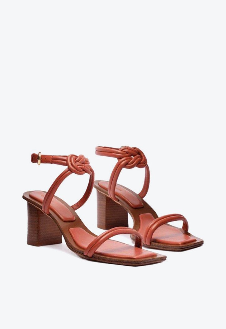 Vicky Square Padded 60 Guava