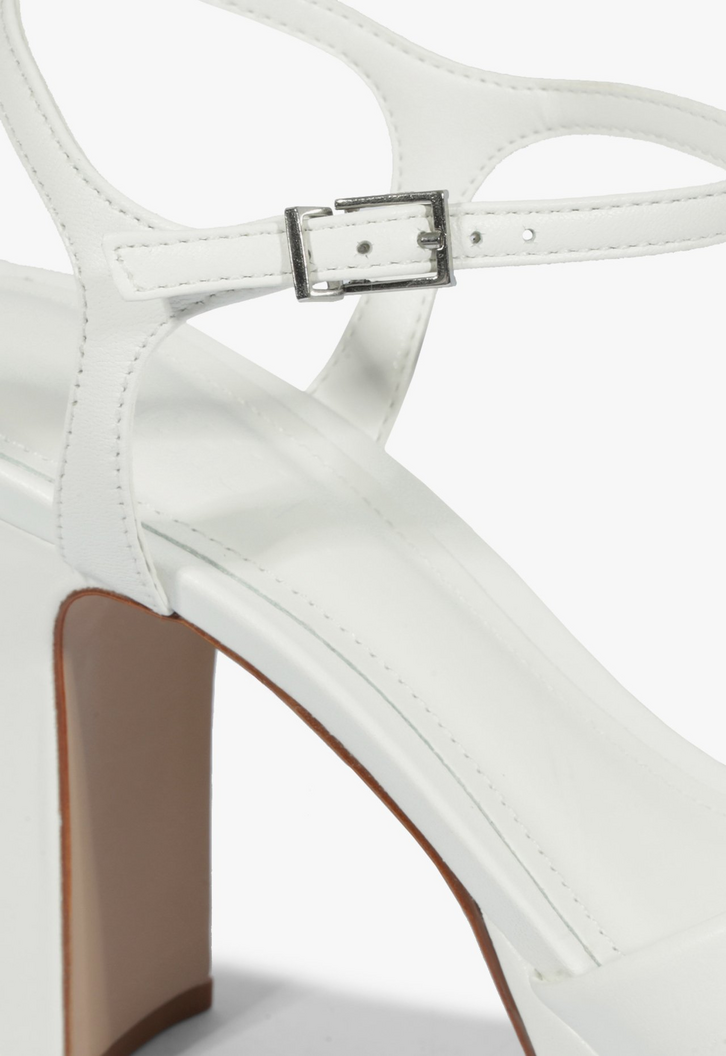 Sandália Keefa Meia Pata Couro Branco