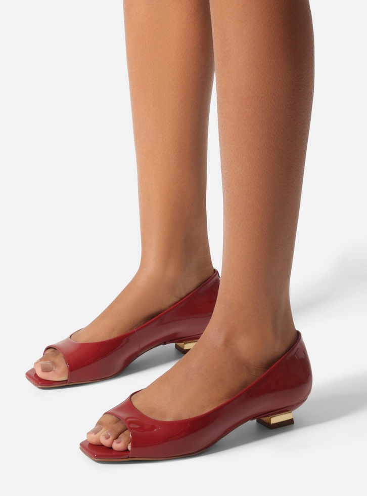 Scarpin Vermelho Verniz Salto Bloco Metais