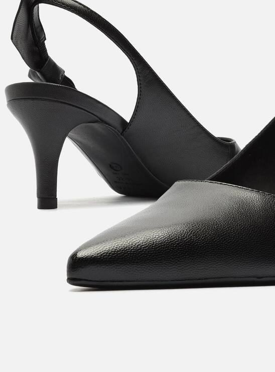 SCARPIN PRETO AREZZO COURO SALTO FINO SLINGBACK NÓ