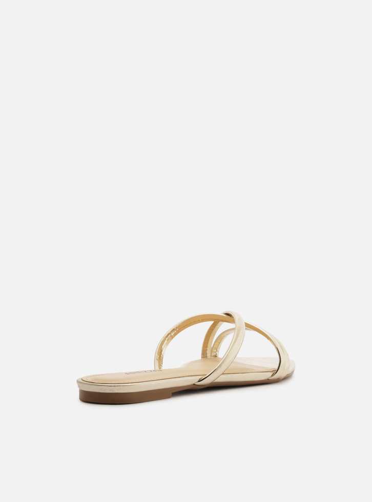 Rasteira Dourada Flat Bico Folha Tiras