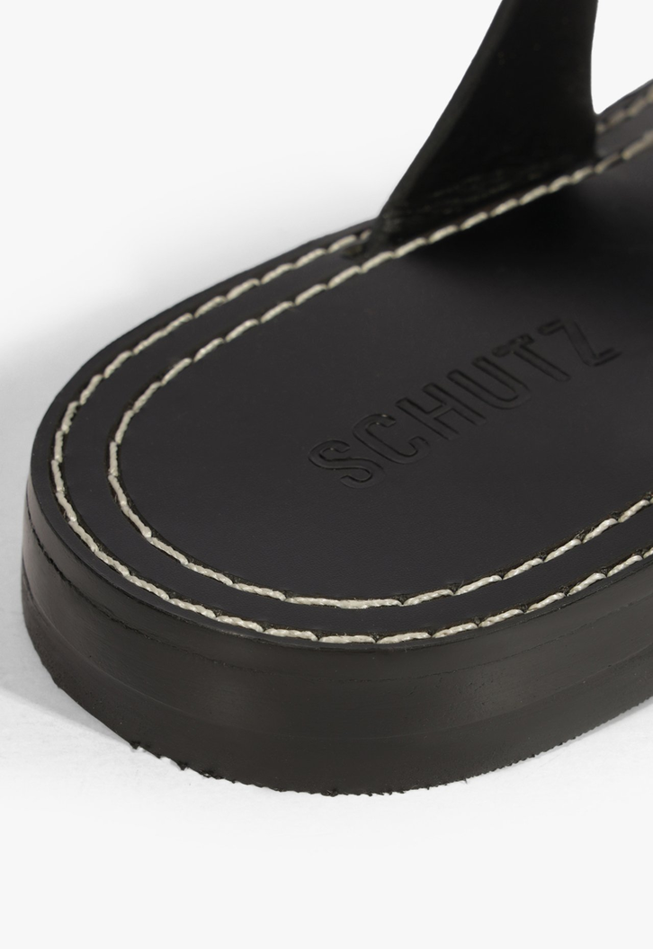 Chinelo Schutz Preto