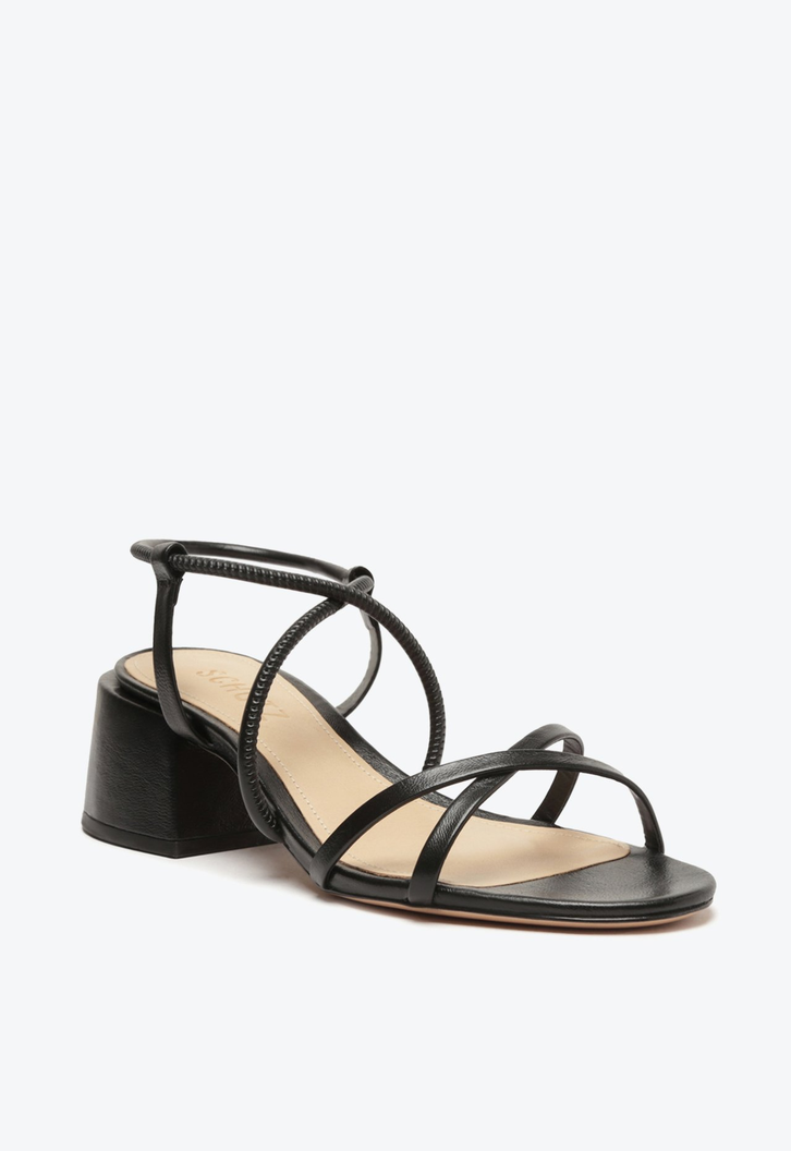 Sandália de Salto Bloco Chunky Preta