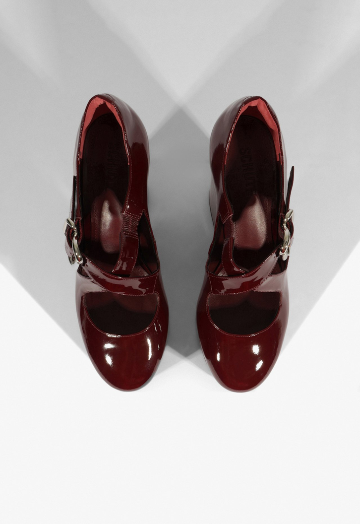 Scarpin Plataforma Myriam Couro Vinho