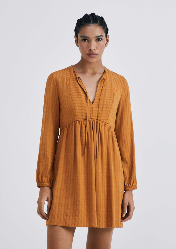 Vestido Marrom Hering Curto Evasê Manga Longa