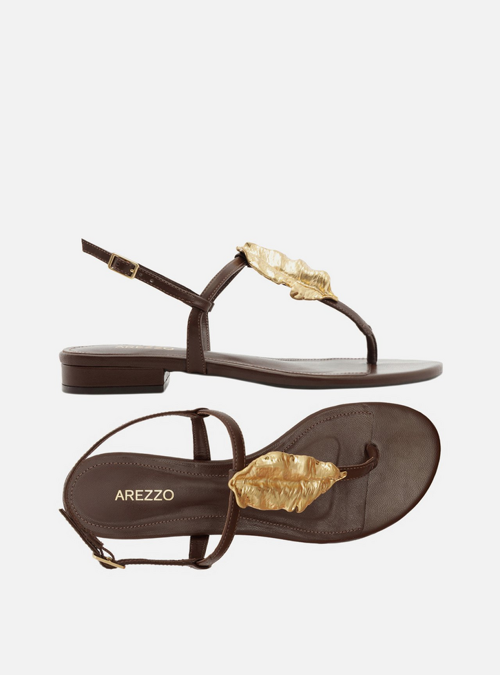 Sandália Rasteira Marrom Couro Slim Folha Metal