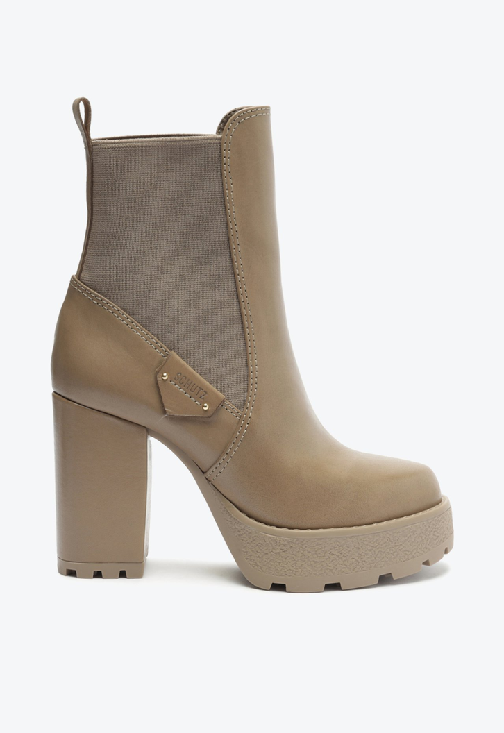Bota sale tratorada marrom