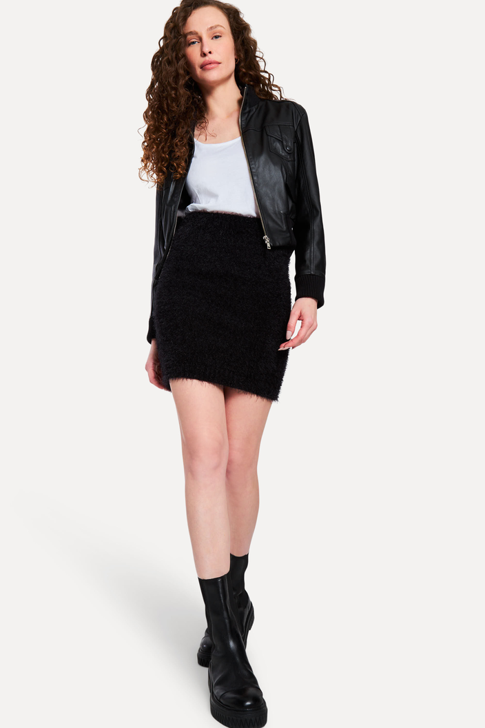 SAIA PRETA REVERSA TRICOT FUR