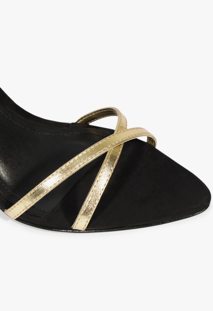 Sandália Salto Fino Dourado Preto