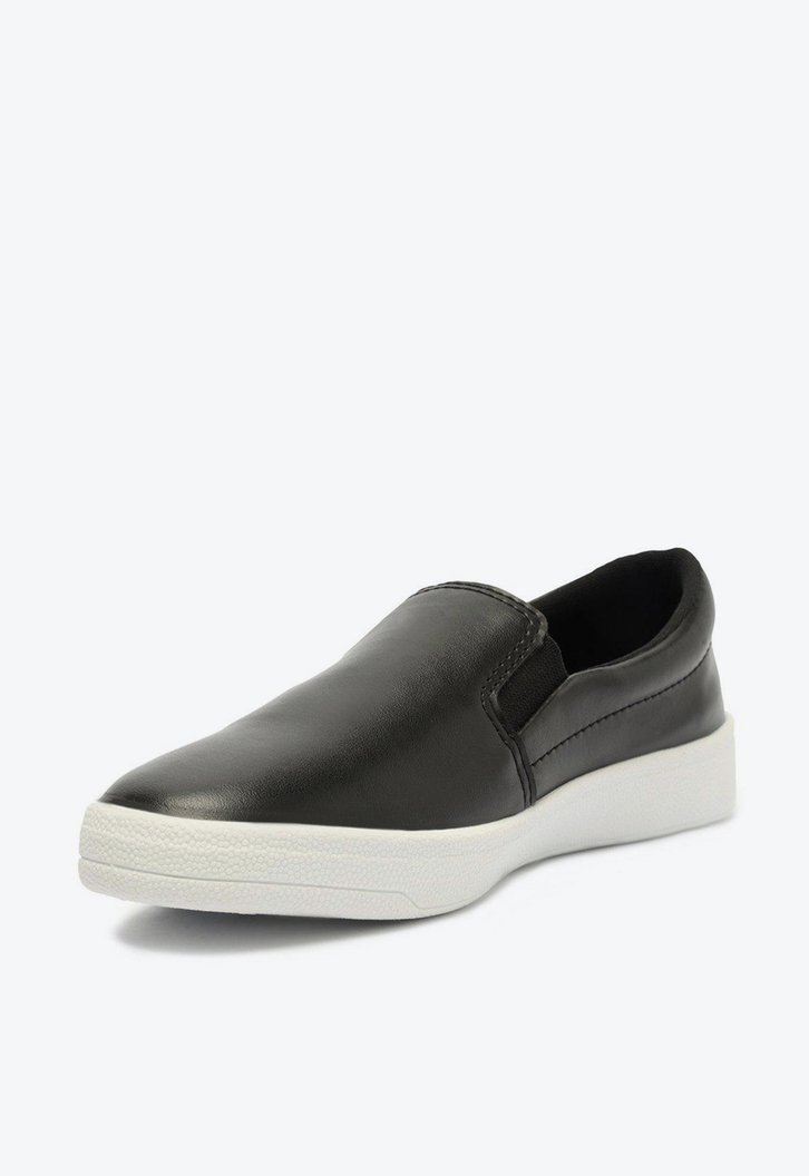 Tênis Slip On Preto Anacapri Liso Básico