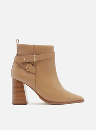 Bota Arezzo Marrom Couro Cano Curto Salto Bloco
