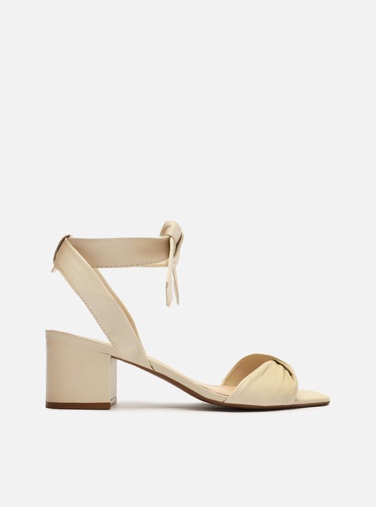 SANDÁLIA OFF-WHITE AREZZO COURO SALTO MÉDIO BLOCO LACE UP