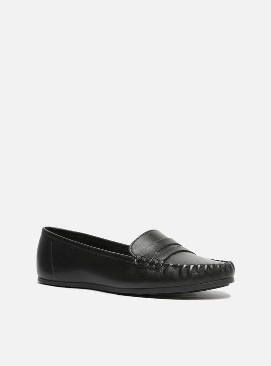 MOCASSIM PRETO AREZZO COURO DETALHE FRANZIDO