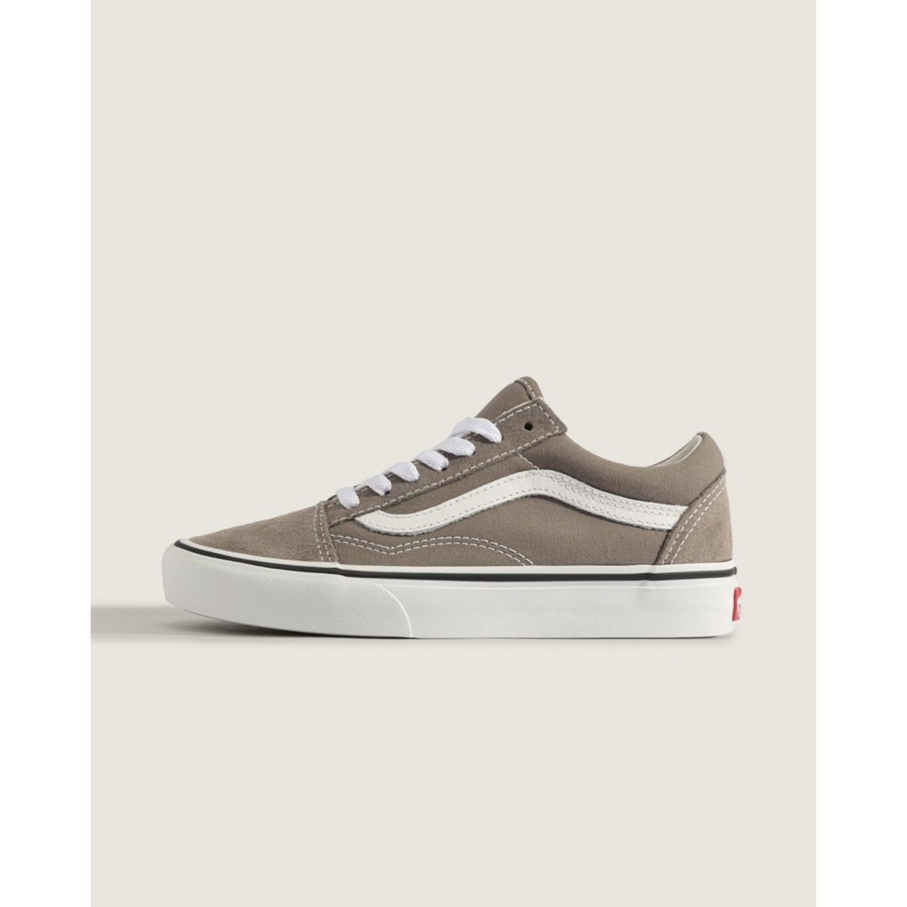 M＆M × WHIZ LIMITED 900 BENCH Comprar Tênis Skate Zahba Mid Athletic White Vans - Crowd