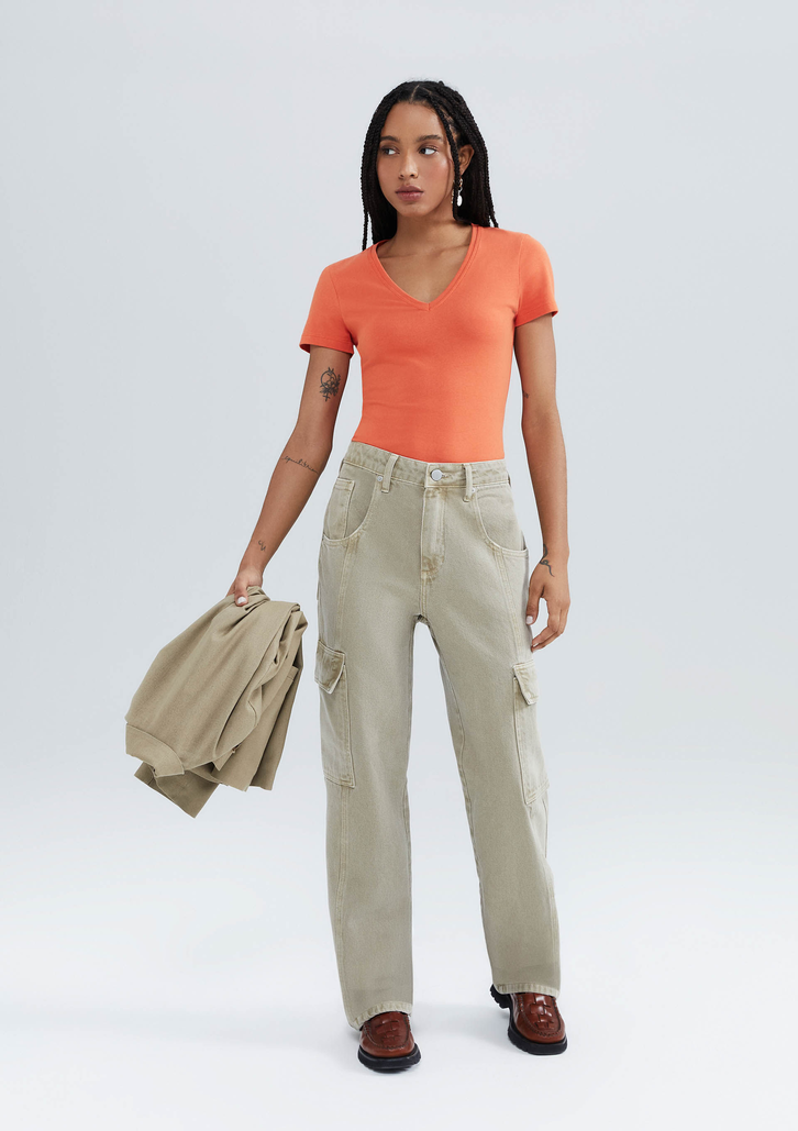 Blusa Laranja Hering Básica Feminina Slim Decote V