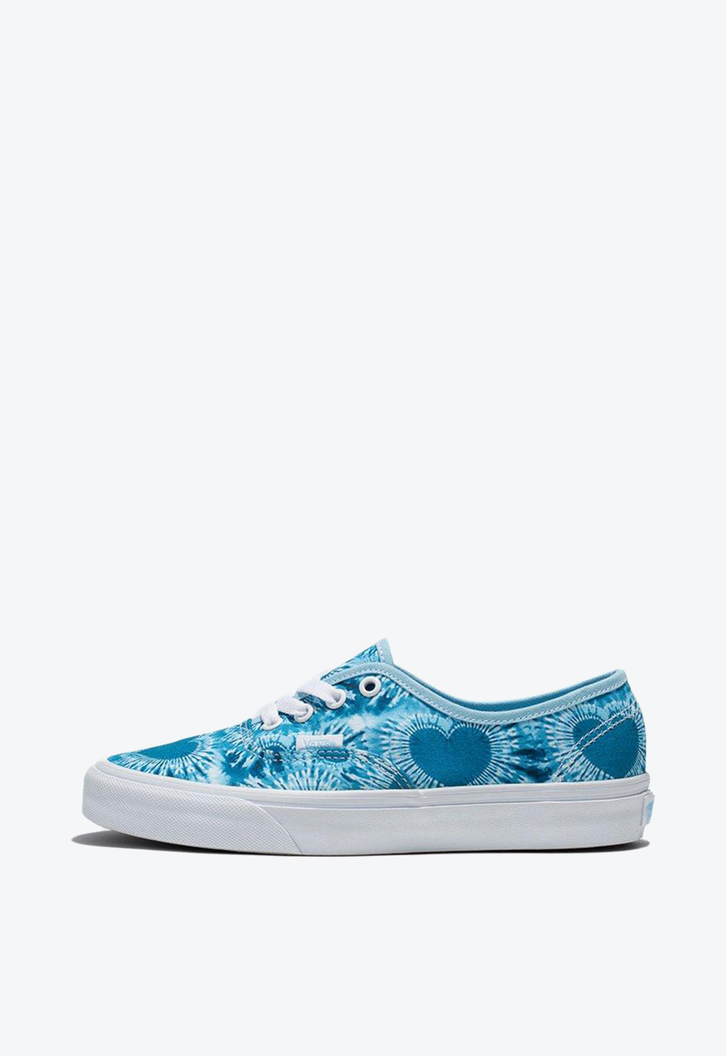 Tênis Vans Authentic Tie Dye Hearts Light Blue True White
