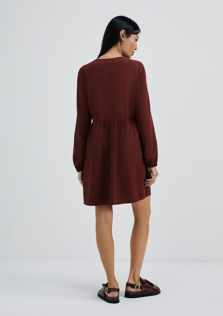 Vestido Vinho Hering Curto Evasê Manga Longa