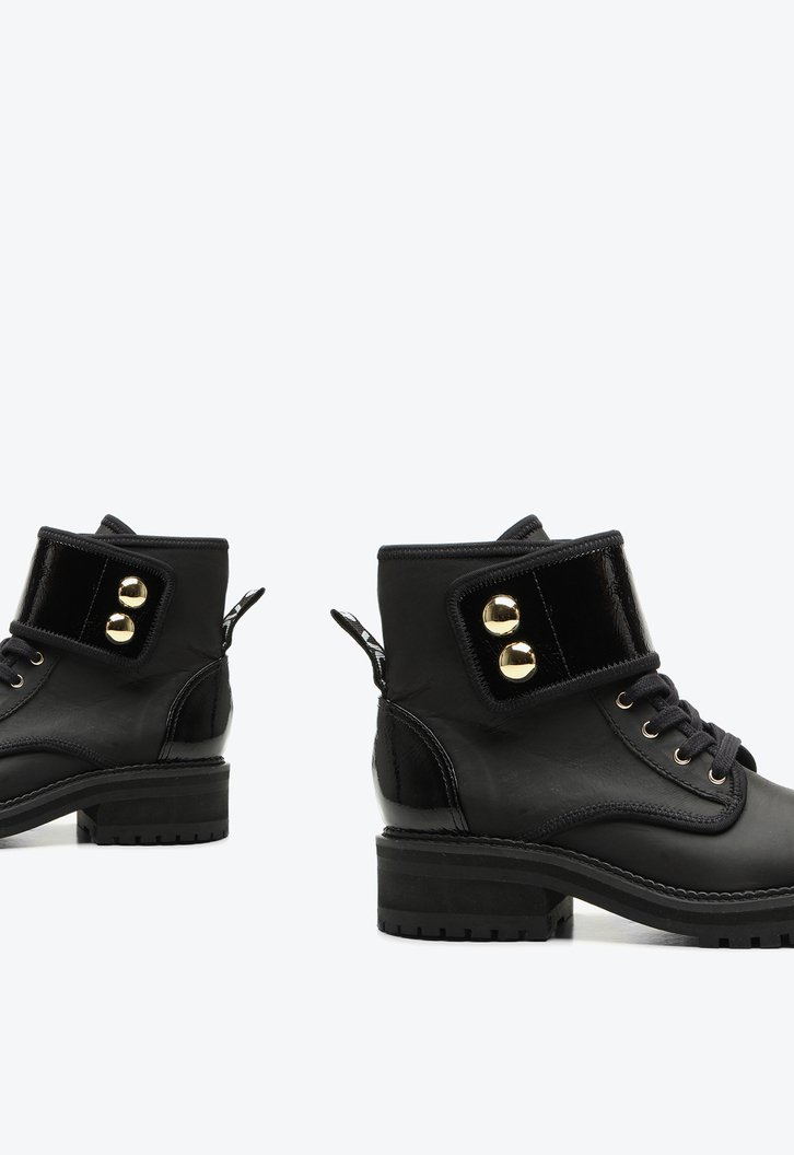Bota Newport Preto