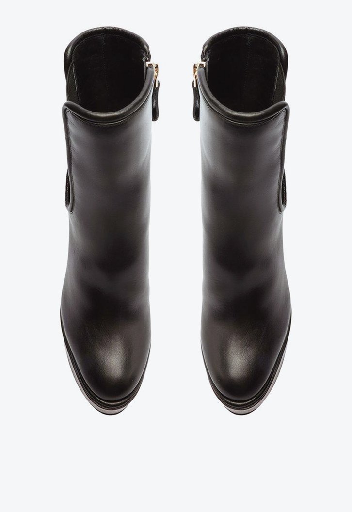 Ava 120 Black