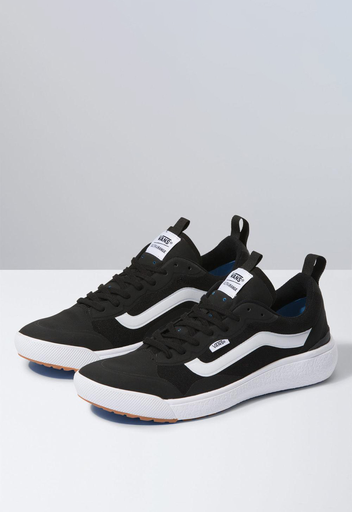Tênis Vans Ultrarange Exo Black White
