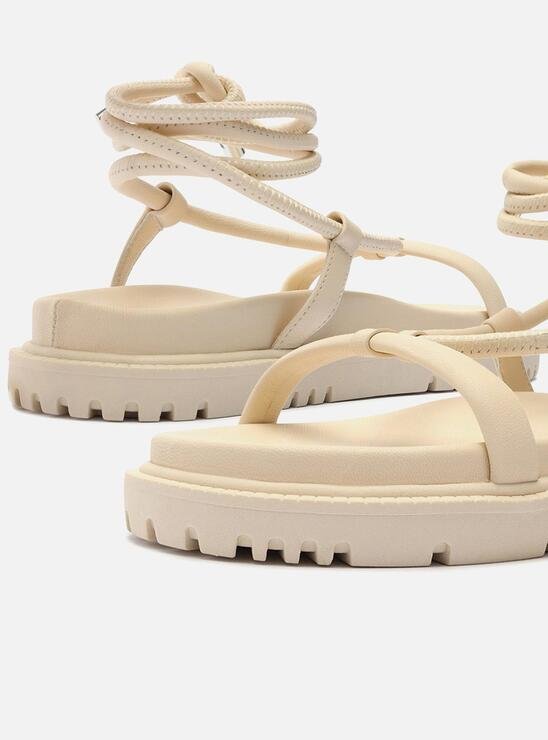 PAPETE OFF-WHITE AREZZO TRATORADA TIRAS AMARRAÇÃO