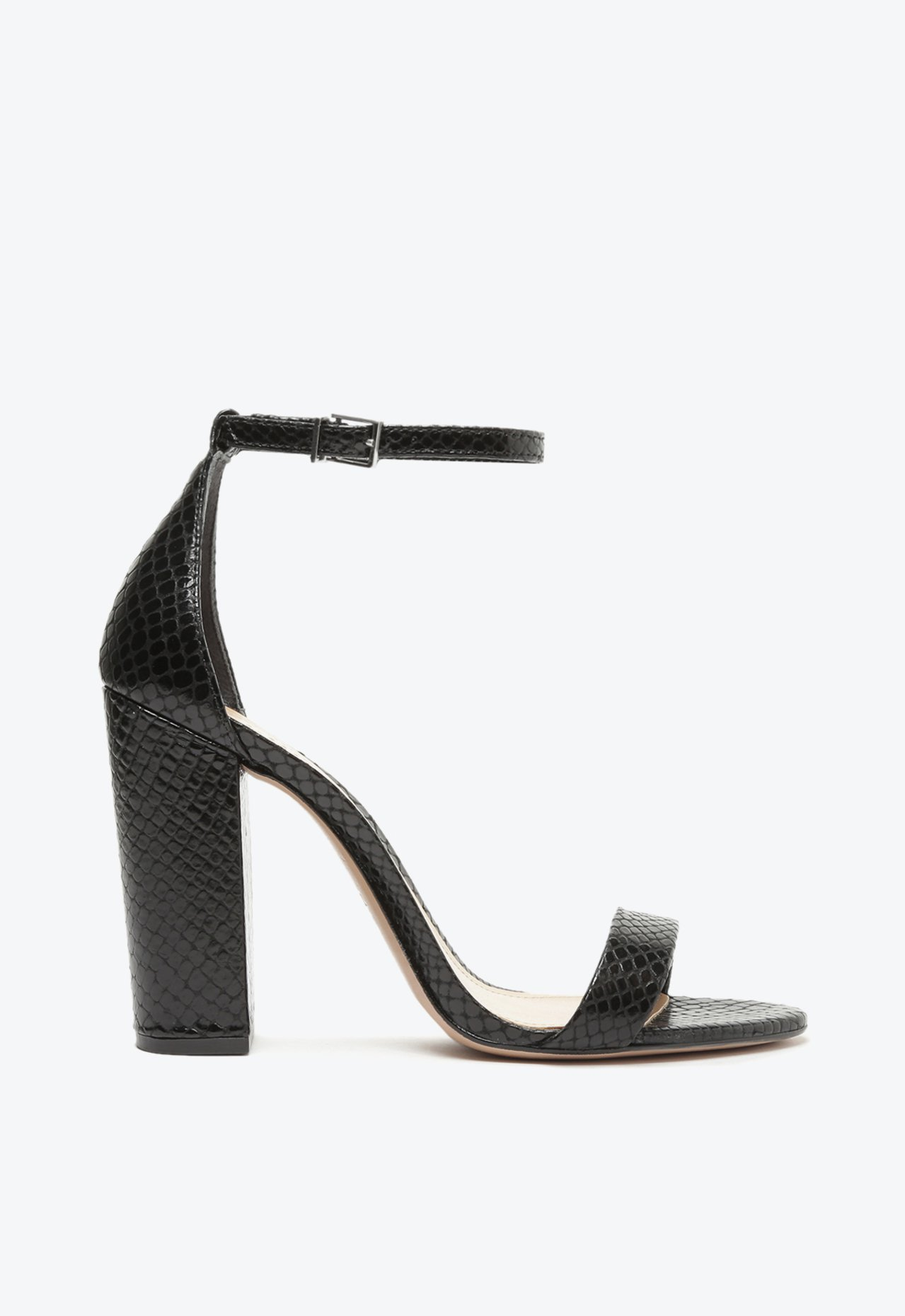 GISELLE BLACK SATIN × BLACK GISELLE BLACK SATIN × BLACK