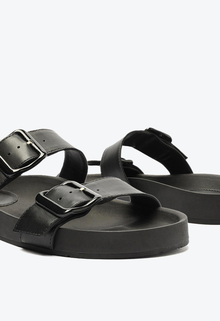 Sandália Papete Flatform Preta Arezzo Tiras