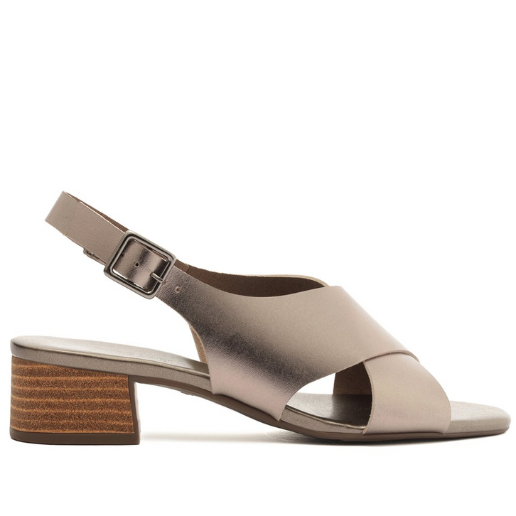 Sandália Salto Bloco Tiras Cruzadas Couro Prateada