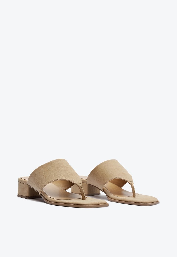 Sandália Mule Gaspéa Regular Bege