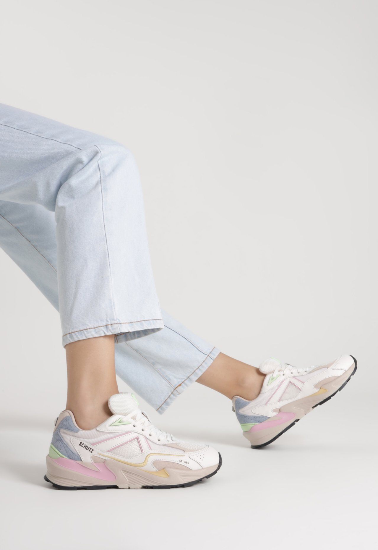 Tênis Multicolorido Schutz St 48s | ZZ MALL