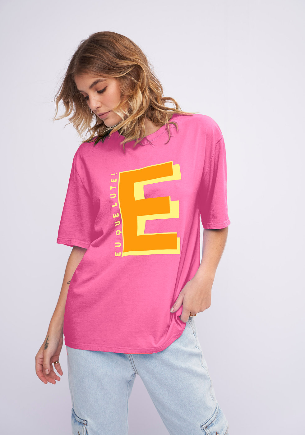 T-shirt Letra E Rosa MYFT | ZZ MALL
