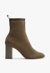 Bota Verde Schutz Cano Médio