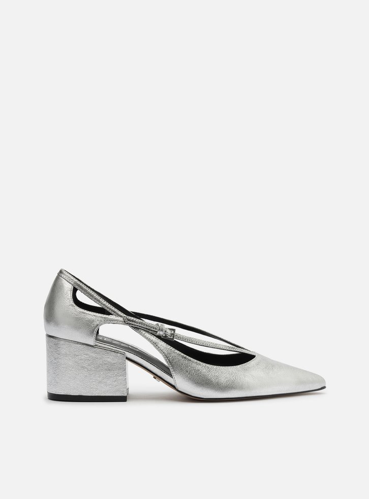 Scarpin Prateado Couro Bloco Semi Aberto Tiras