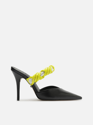 Mule Preta Amarela Arezzo Couro Salto Fino Tira Mix