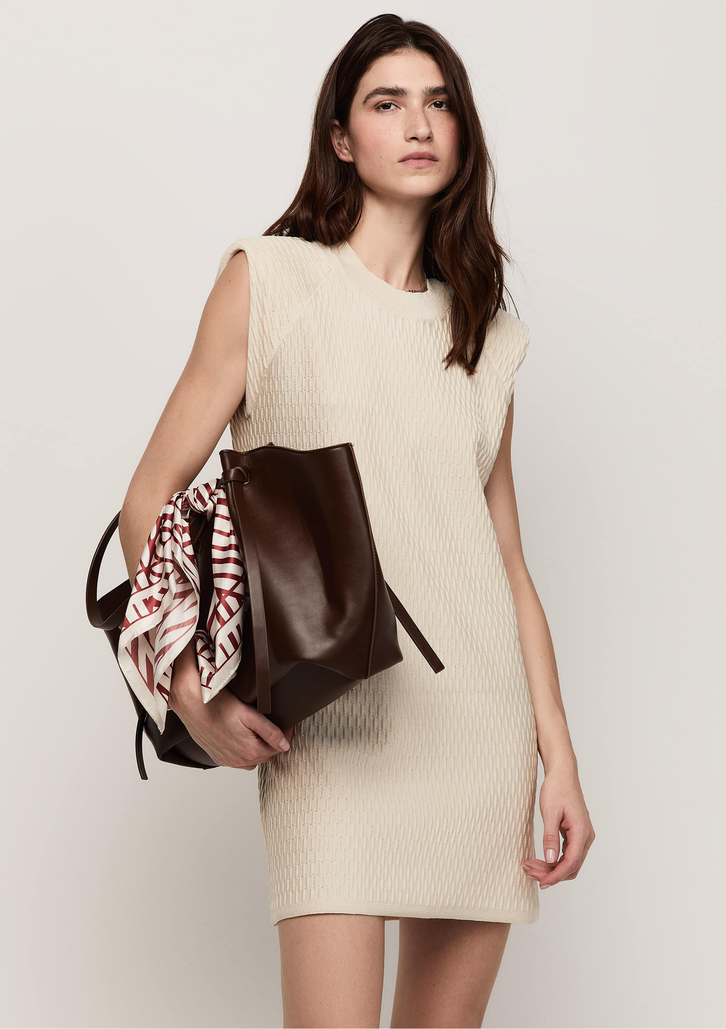 Vestido Off-White Dzarm Tricô Texturizado Decote Redondo
