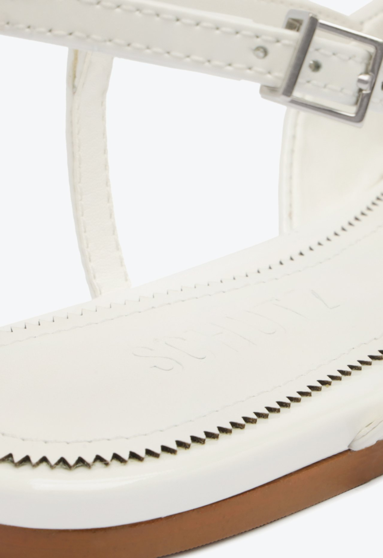 Sapatilha Branca Schutz Logomania Couro | ZZ MALL