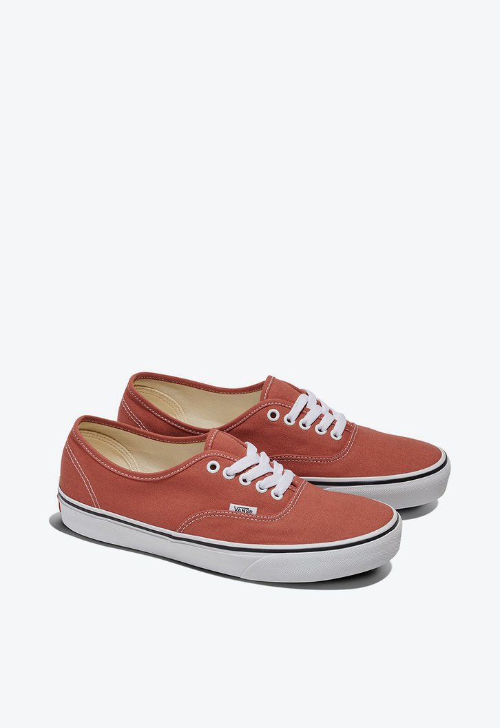 Tênis Authentic Auburn
