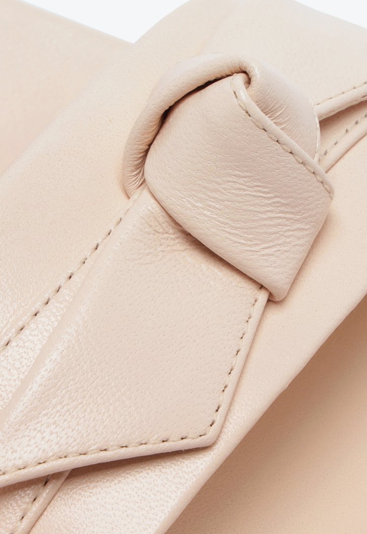 Clarita Sport Sandal Metal Creampuff