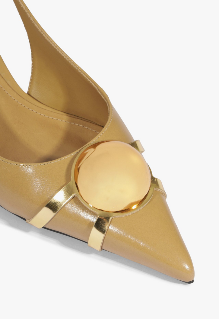 Scarpin Slingback Salto Mini Couro Enfeite Bege