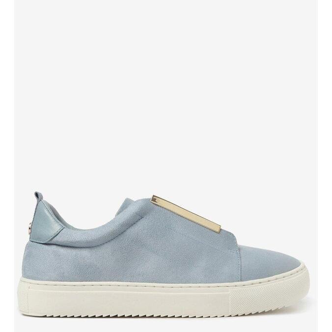 slip on azul claro